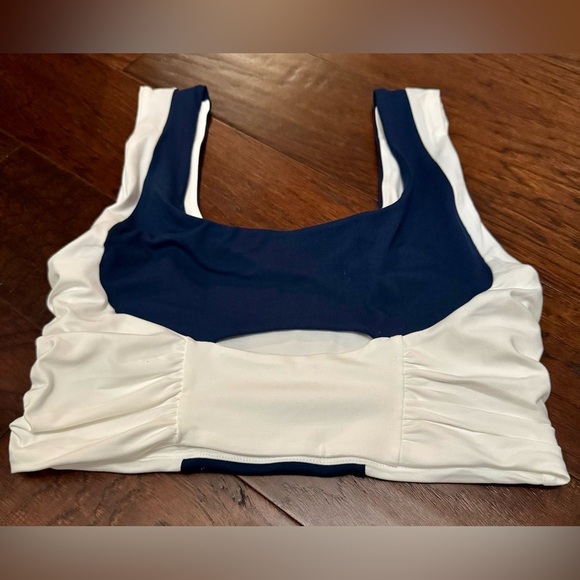 Free People Movement Heart to Heart Block Cami Midnight Navy/White SZ Large NWT - Picture 2 of 8